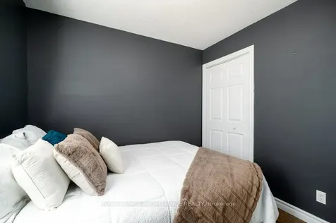 27 Forest Valley Drive Quinte West ON K0K 2C0