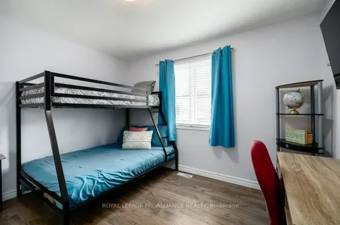 27 Forest Valley Drive Quinte West ON K0K 2C0
