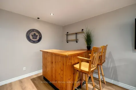 27 Forest Valley Drive Quinte West ON K0K 2C0