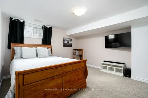 27 Forest Valley Drive Quinte West ON K0K 2C0