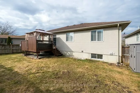 27 Forest Valley Drive Quinte West ON K0K 2C0