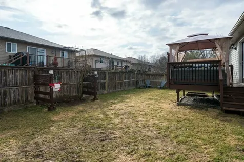 27 Forest Valley Drive Quinte West ON K0K 2C0