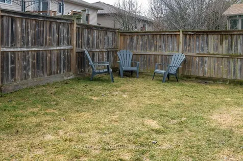 27 Forest Valley Drive Quinte West ON K0K 2C0