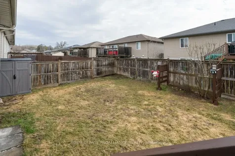 27 Forest Valley Drive Quinte West ON K0K 2C0