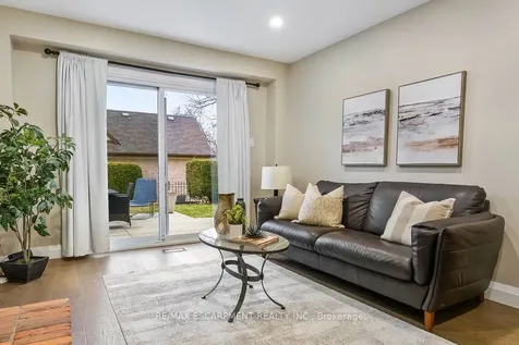 1 Parkway Place Hamilton ON L9H 6K3