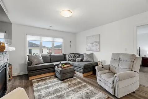 197 Lake Breeze Drive Ashfield-colborne-wawanosh ON N7A 0C6