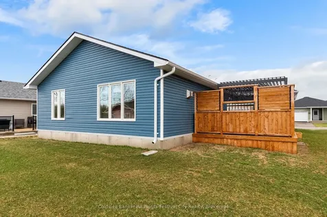 197 Lake Breeze Drive Ashfield-colborne-wawanosh ON N7A 0C6