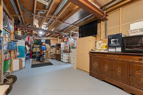 37 Upper Canada Drive Norfolk ON N0E 1M0