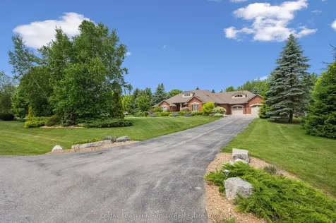 10 Deer View Ridge Puslinch ON N1H 6H9