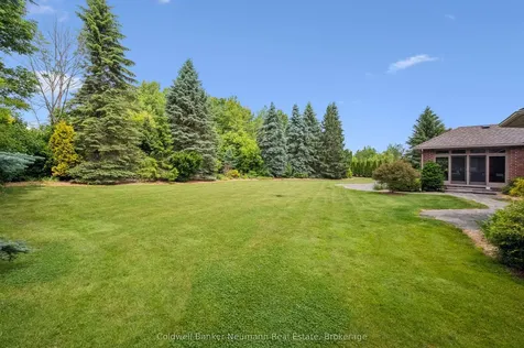 10 Deer View Ridge Puslinch ON N1H 6H9