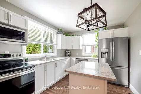 662 7th Avenue E Owen Sound ON N4K 2X8
