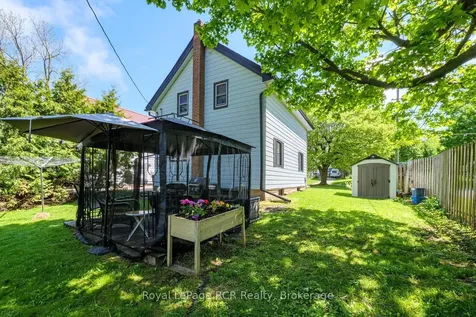 662 7th Avenue E Owen Sound ON N4K 2X8