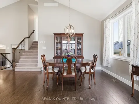 18 Deacon Place Belleville ON K8P 0E9