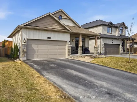 18 Deacon Place Belleville ON K8P 0E9