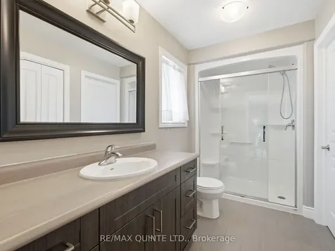 18 Deacon Place Belleville ON K8P 0E9
