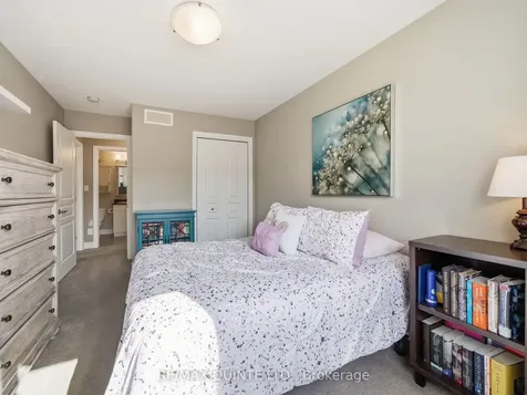18 Deacon Place Belleville ON K8P 0E9