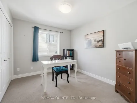 18 Deacon Place Belleville ON K8P 0E9