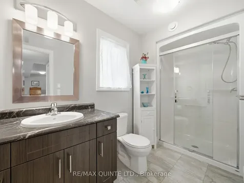18 Deacon Place Belleville ON K8P 0E9