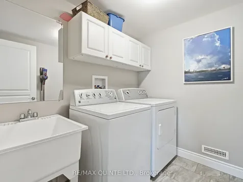 18 Deacon Place Belleville ON K8P 0E9