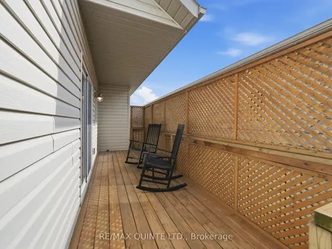 18 Deacon Place Belleville ON K8P 0E9