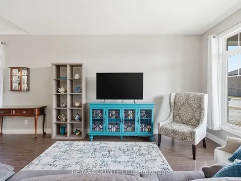 18 Deacon Place Belleville ON K8P 0E9