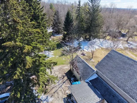 28 Queen Street W Brockton ON N0G 1S0
