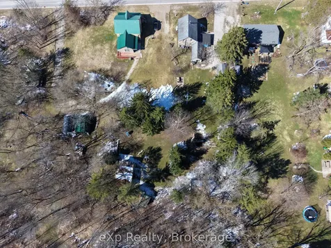 28 Queen Street W Brockton ON N0G 1S0