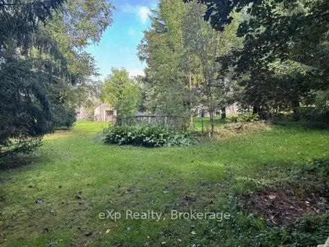 28 Queen Street W Brockton ON N0G 1S0