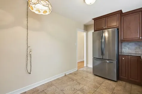 58 Lowrey Avenue S Cambridge ON N1R 4Z6