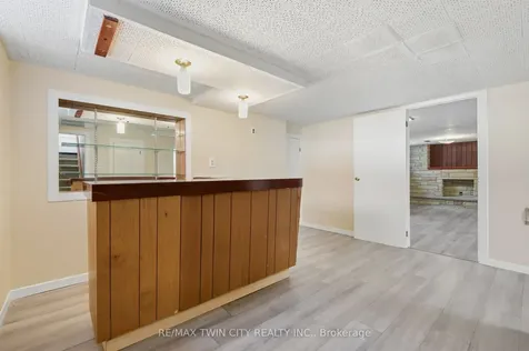 58 Lowrey Avenue S Cambridge ON N1R 4Z6