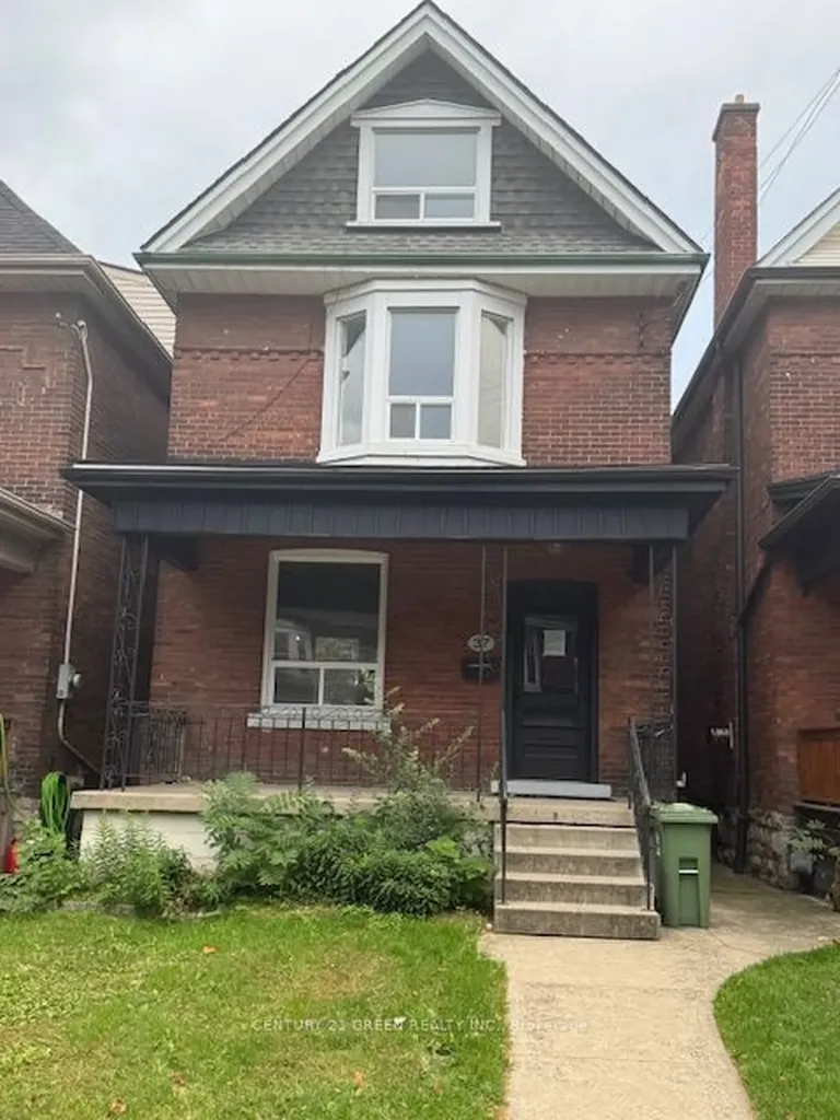 37 Gladstone Avenue Hamilton ON L8M 2H7