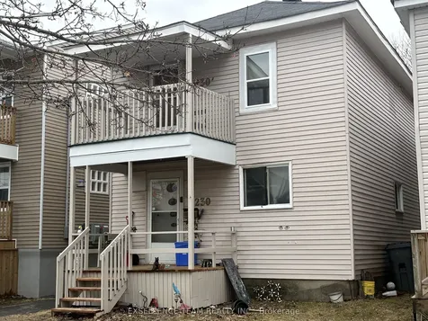 230-230A Carleton Street W Cornwall ON K6H 4X4