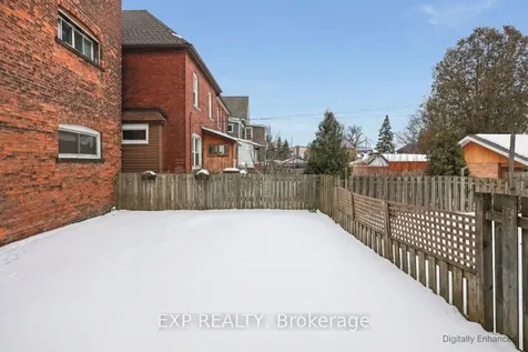 27 Ashley Street Hamilton ON L8L 5S5