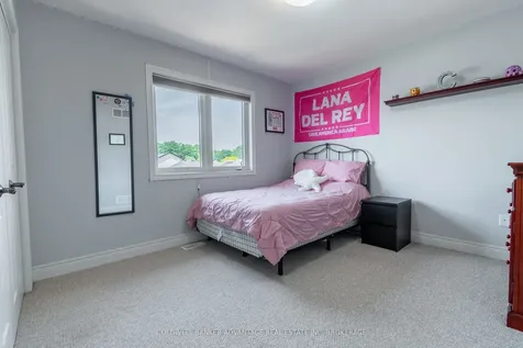 135 Forest Ridge Court Welland ON L3C 0C2