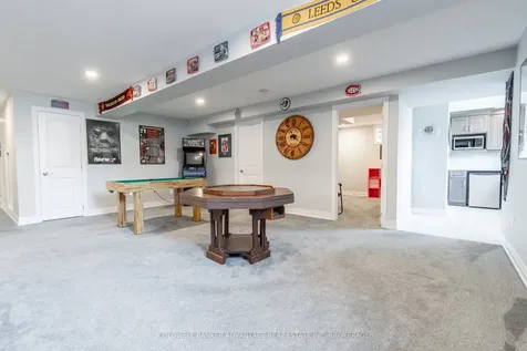 135 Forest Ridge Court Welland ON L3C 0C2