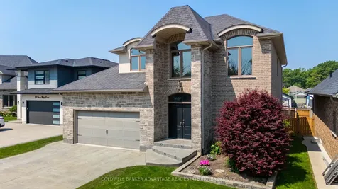 135 Forest Ridge Court Welland ON L3C 0C2