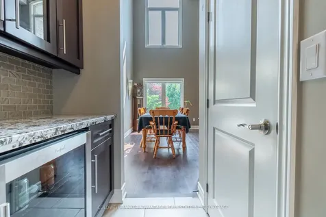 135 Forest Ridge Court Welland ON L3C 0C2