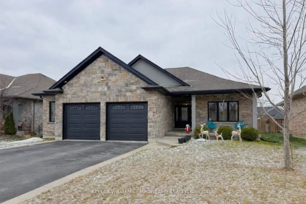 54 Tan Avenue Norfolk ON N0E 1Y0