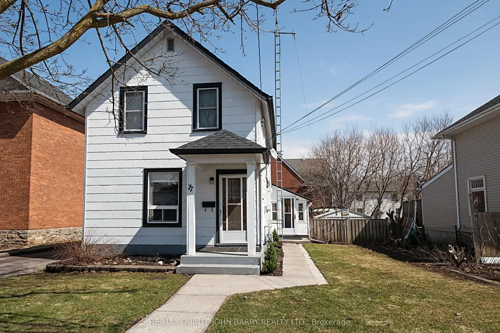 77 Cedar Street Belleville ON K8P 3M2