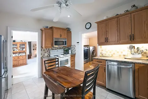 77 Cedar Street Belleville ON K8P 3M2