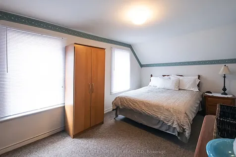 77 Cedar Street Belleville ON K8P 3M2