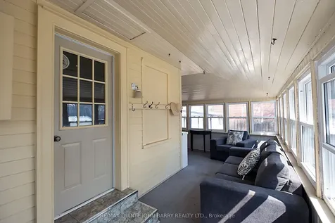77 Cedar Street Belleville ON K8P 3M2
