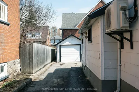 77 Cedar Street Belleville ON K8P 3M2