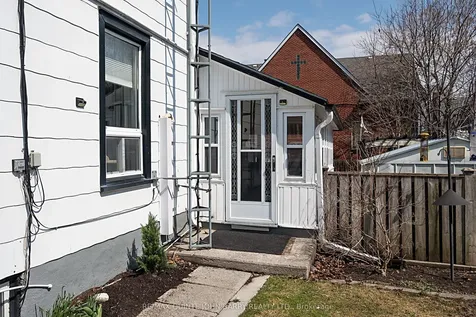 77 Cedar Street Belleville ON K8P 3M2