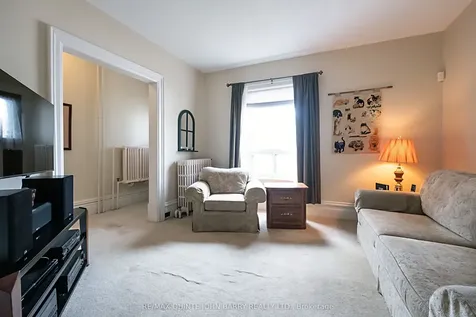 77 Cedar Street Belleville ON K8P 3M2