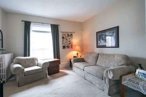 77 Cedar Street Belleville ON K8P 3M2