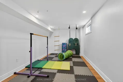 304 Willingdon Avenue Kingston ON K7L 4J4
