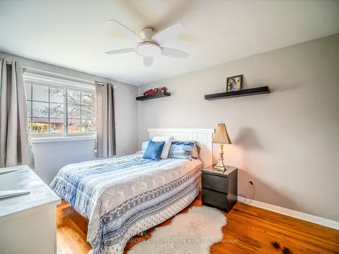 46 Strathcona Drive St. Catharines ON L2M 2B1