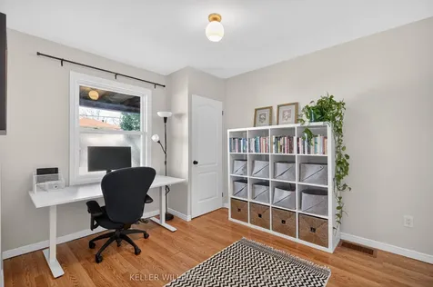 262 Britannia Avenue Hamilton ON L8H 1X8