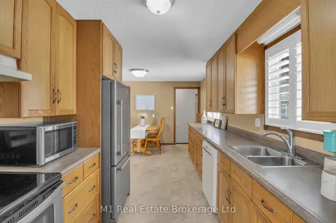 506 Mctavish Street Centre Wellington ON N1M 3C7